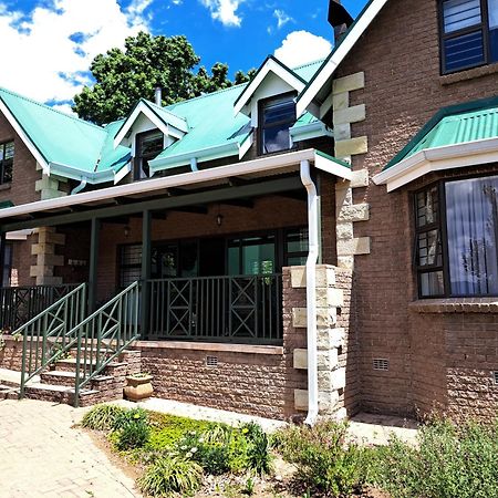 Clarens Mountain Sage Holiday House ภายนอก รูปภาพ