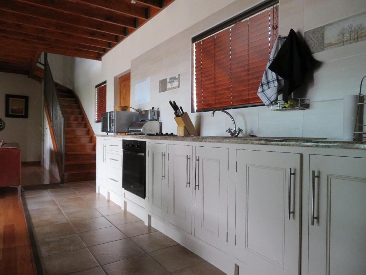 Clarens Mountain Sage Holiday House ภายนอก รูปภาพ