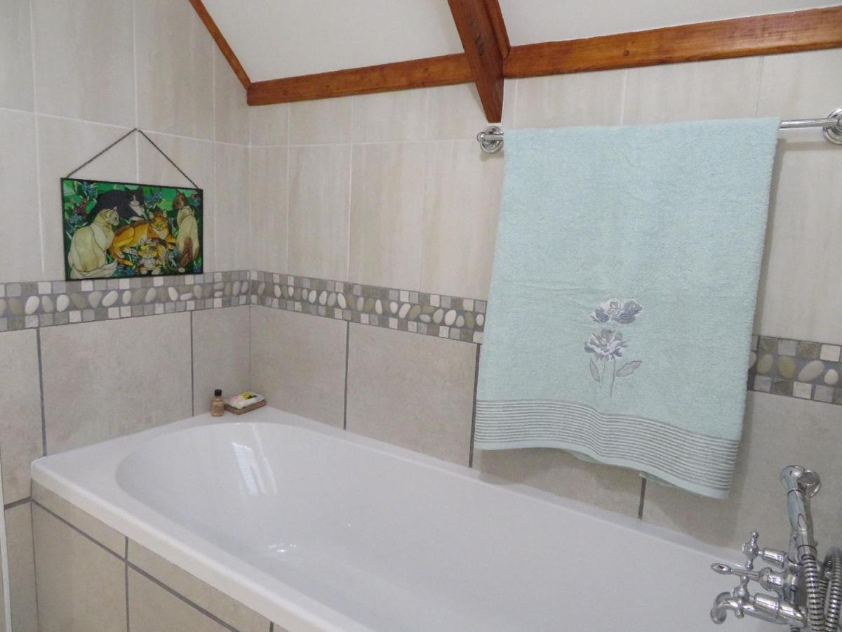 Clarens Mountain Sage Holiday House ภายนอก รูปภาพ