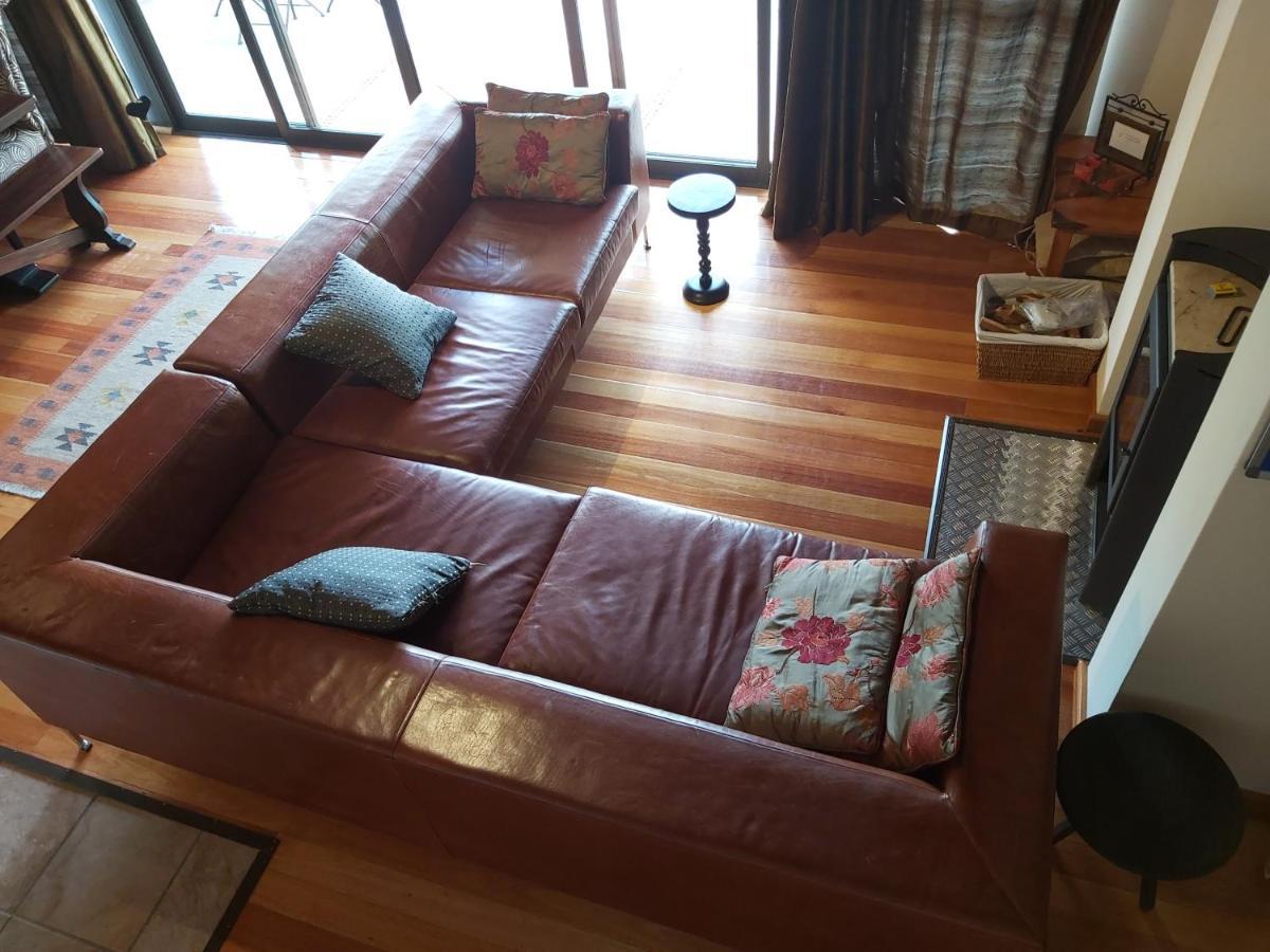 Clarens Mountain Sage Holiday House ภายนอก รูปภาพ