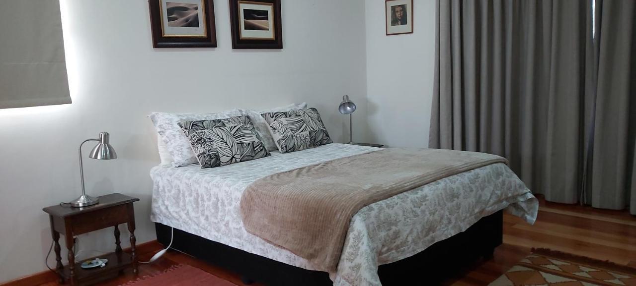 Clarens Mountain Sage Holiday House ภายนอก รูปภาพ