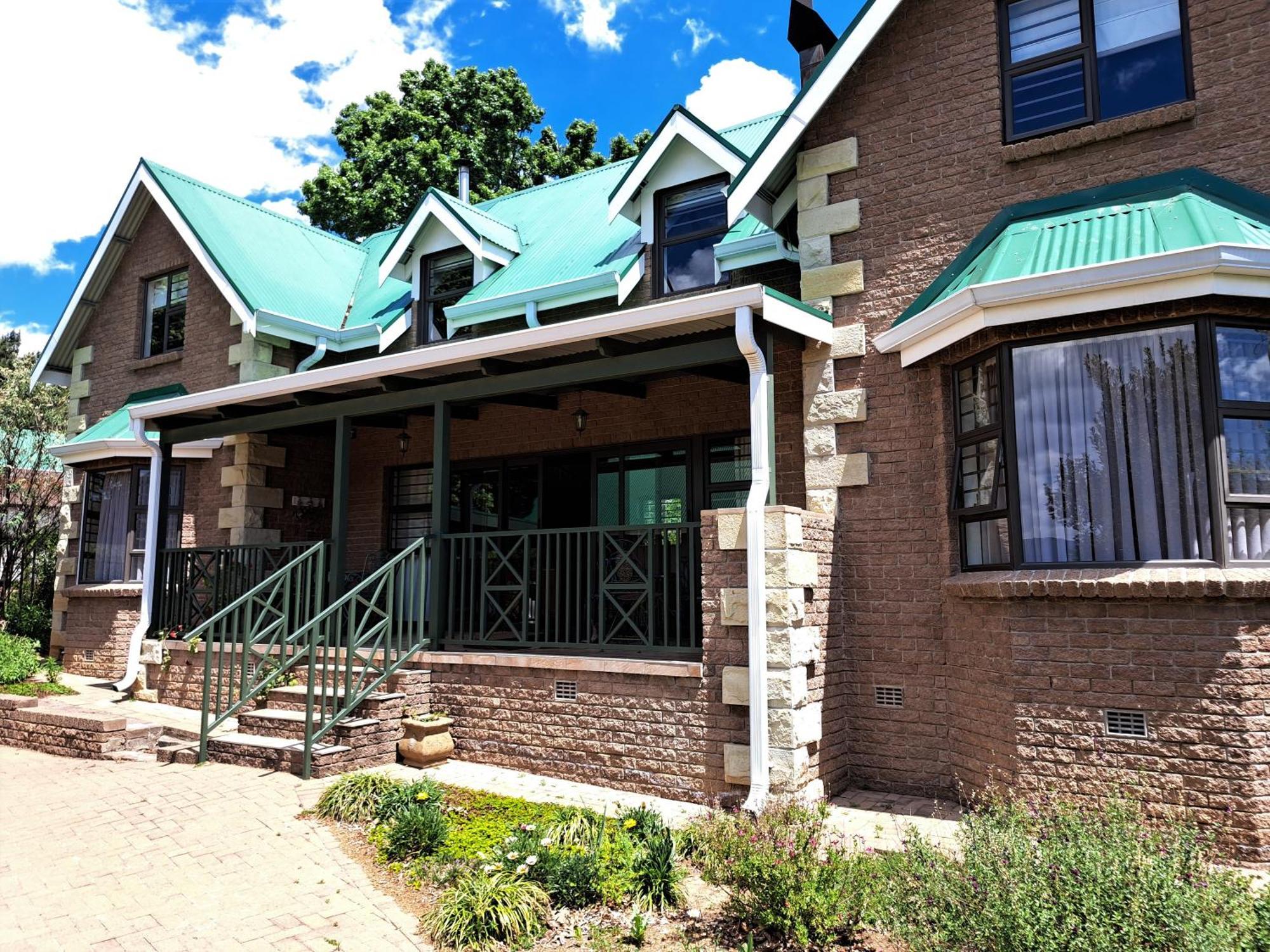 Clarens Mountain Sage Holiday House ภายนอก รูปภาพ