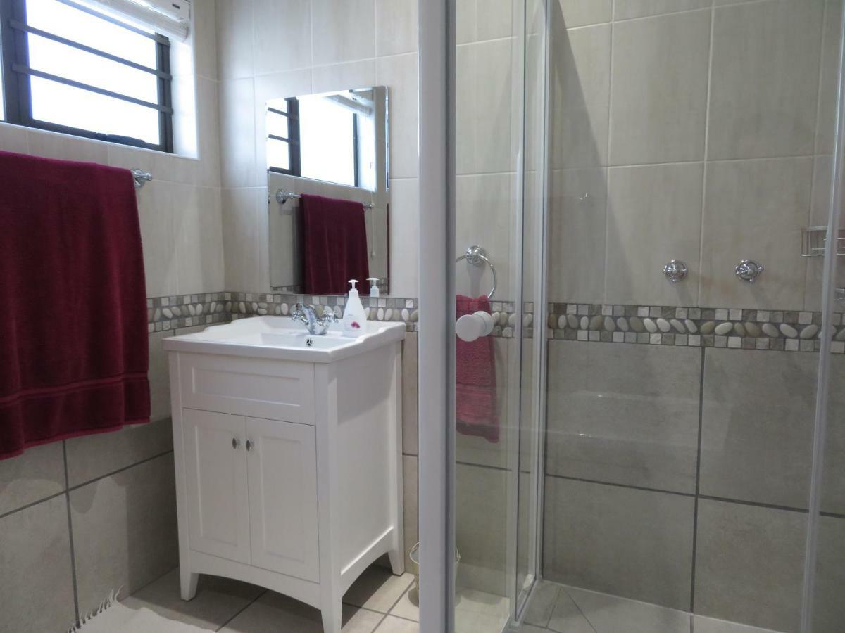 Clarens Mountain Sage Holiday House ภายนอก รูปภาพ